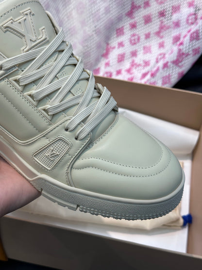 Louis Vuitton LV 600a Crem Pantofi sport - prezentare produs