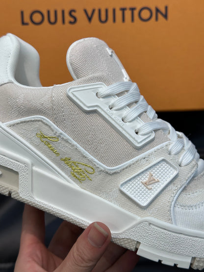 Louis Vuitton LV 600a Crem Pânză Pantofi sport - prezentare produs