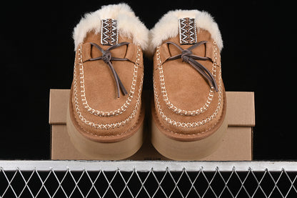 UGG Disquette Alpine Ghete - prezentare produs