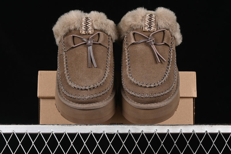 UGG Disquette Alpine Ghete - prezentare produs