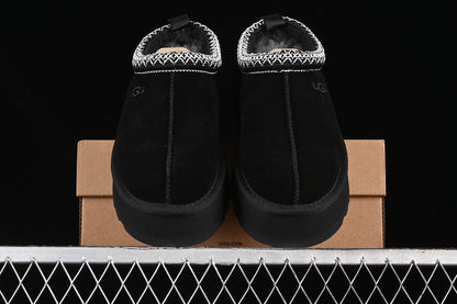 UGG Tazz Negru Ghete - prezentare produs