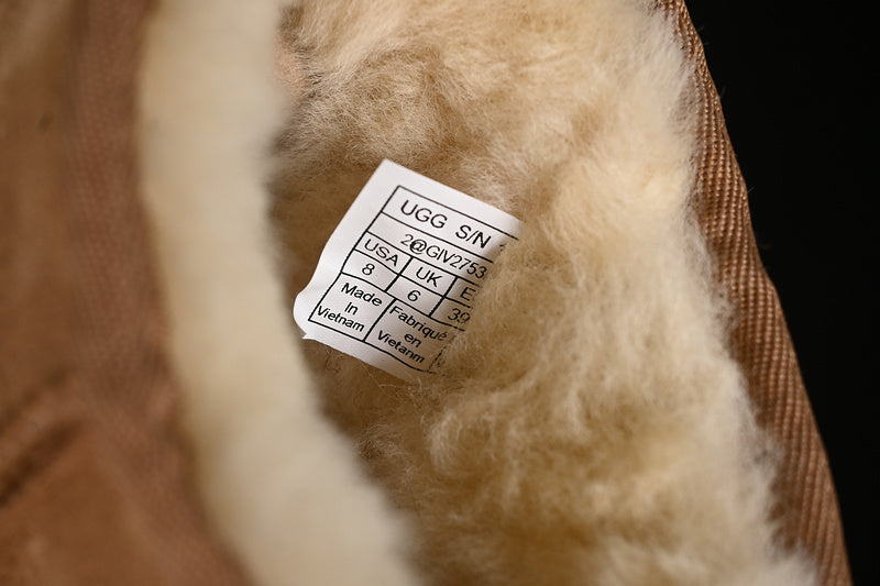 UGG Clasic Mini Deschis Maro - prezentare produs