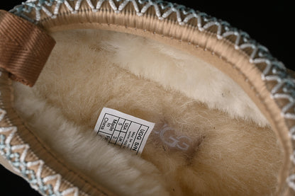 UGG Tazz Sand Ghete - prezentare produs