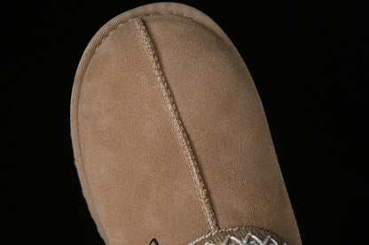 UGG Tazz Sand - prezentare produs
