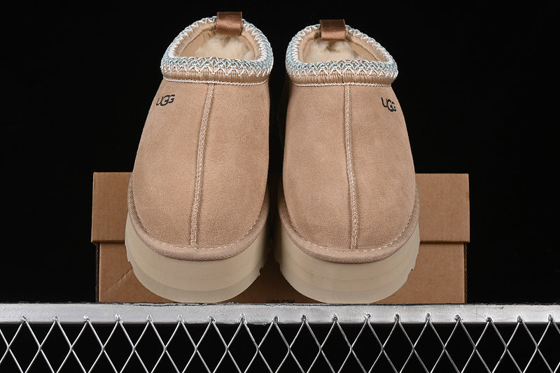 UGG Tazz Sand Ghete - prezentare produs