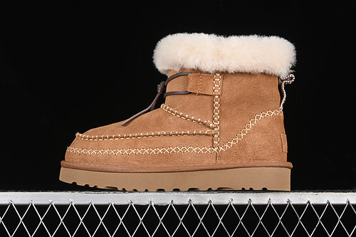 UGG Alpine Maro - prezentare produs