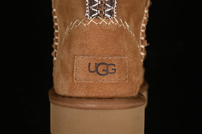 UGG Alpine Maro Ghete - prezentare produs