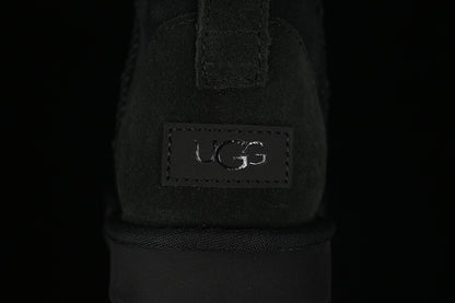 UGG Clasic Mini Negru Ghete - prezentare produs