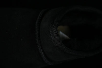 UGG Clasic Mini Negru Ghete - prezentare produs