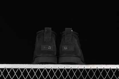 UGG Clasic Mini Negru Ghete - prezentare produs