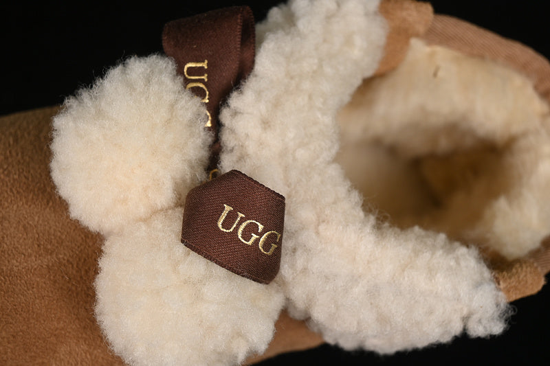 UGG Maro Mini Ghete - prezentare produs