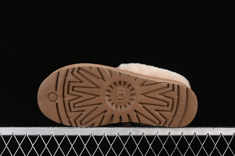 UGG Dakota 5cm Ghete - prezentare produs