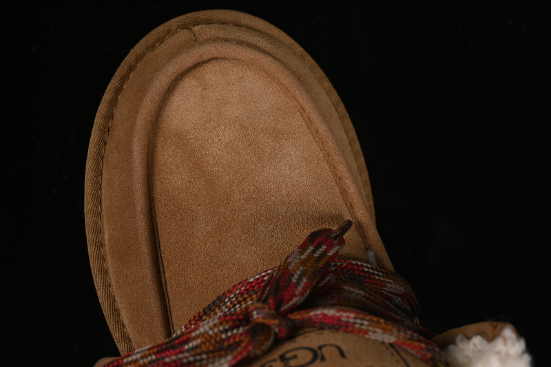 UGG Mini Maro Ll Ghete - prezentare produs