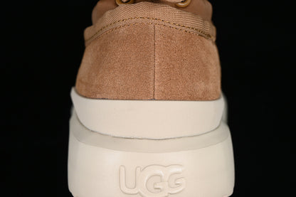 UGG Alb Rubber Ghete - prezentare produs