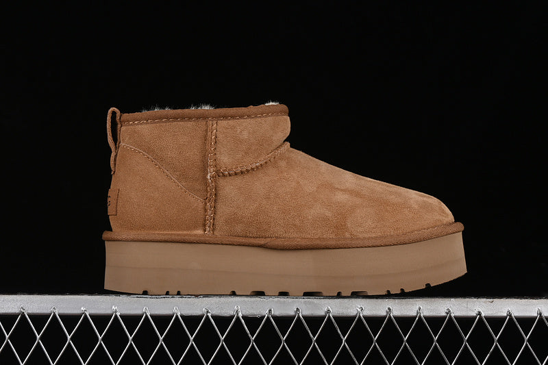 UGG Clasic Maro Ghete - prezentare produs