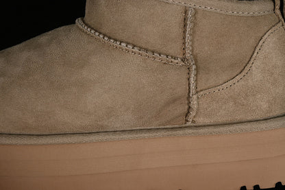 UGG Clasic Light Maro Ghete - prezentare produs