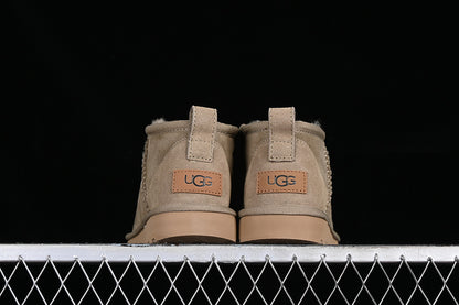 UGG Clasic Ghete - prezentare produs