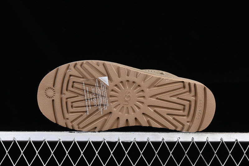 UGG Clasic Ghete - prezentare produs