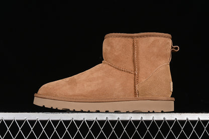 UGG Clasic M01 - prezentare produs