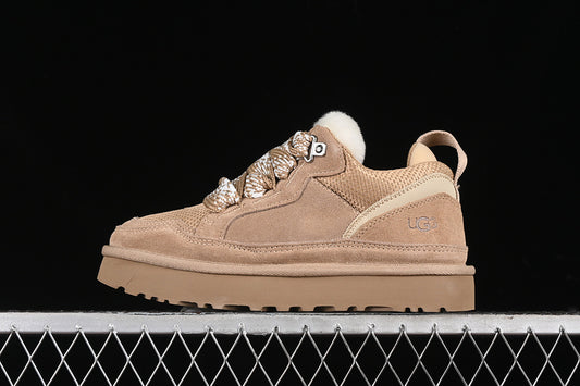 UGG Mini Sand - prezentare produs