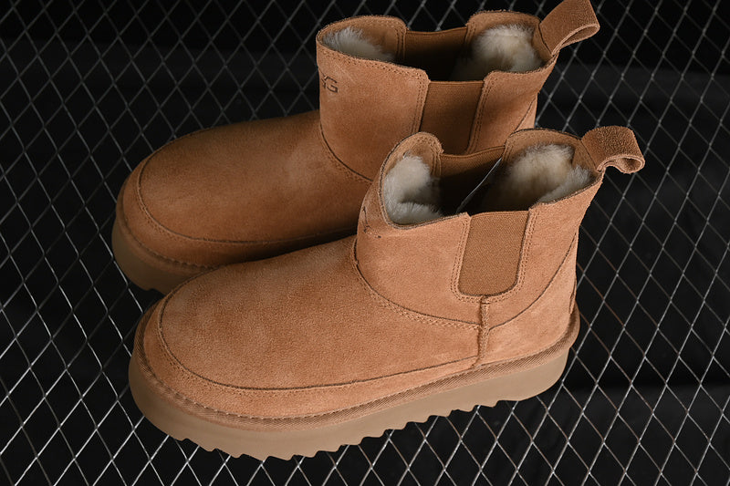UGG Clasic Maro - prezentare produs