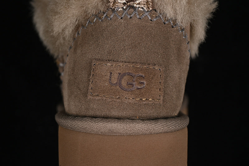 UGG Alpine Dark Maro Ghete - prezentare produs