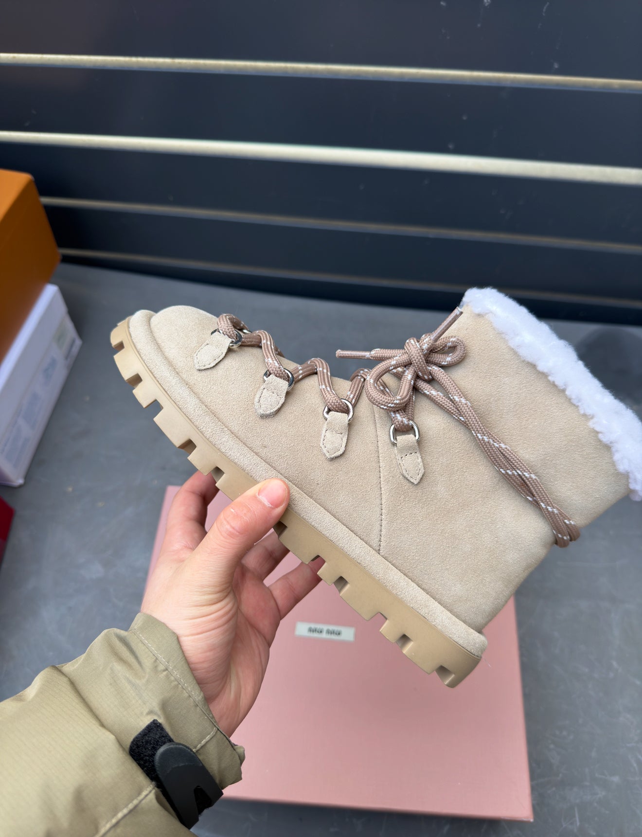 Miu Winter - prezentare produs