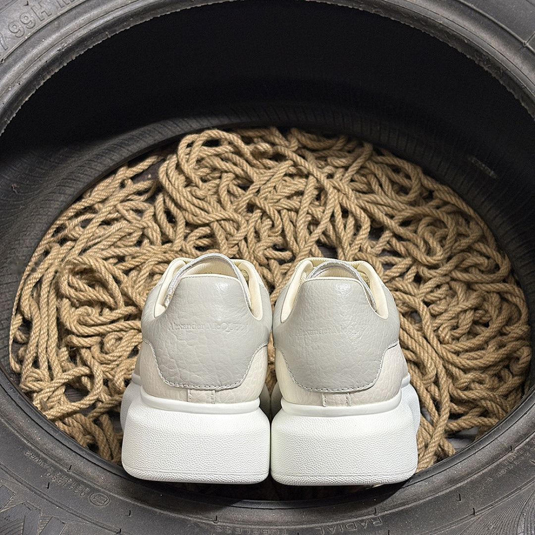 Alexander McQueen Streetwear Colecție Pantofi sport - prezentare produs
