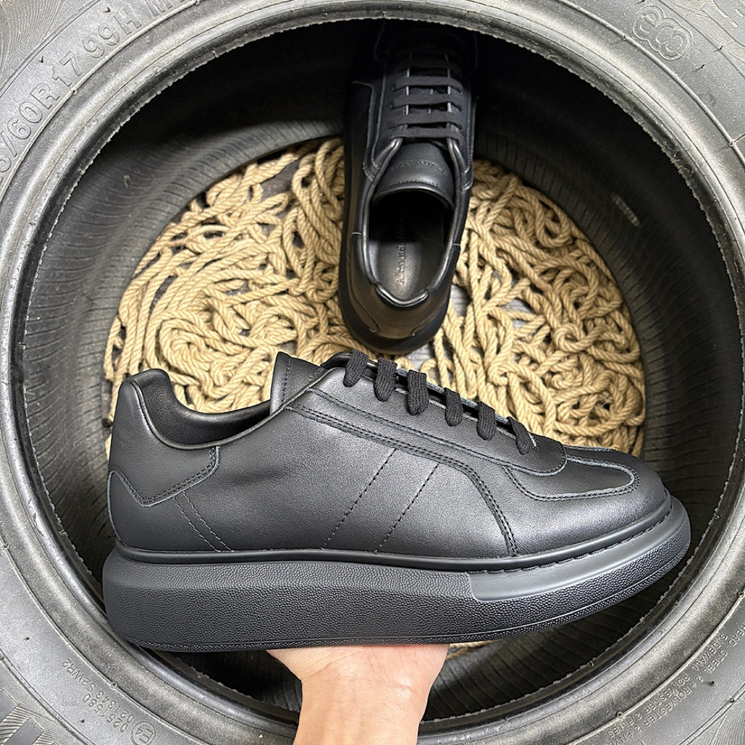Alexander McQueen Streetwear Colecție Pantofi sport - prezentare produs