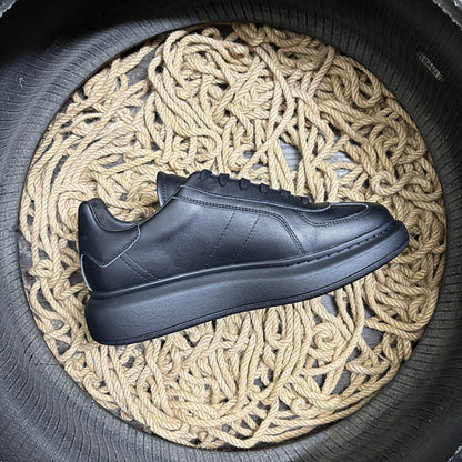 Alexander McQueen Streetwear Colecție Pantofi sport - prezentare produs