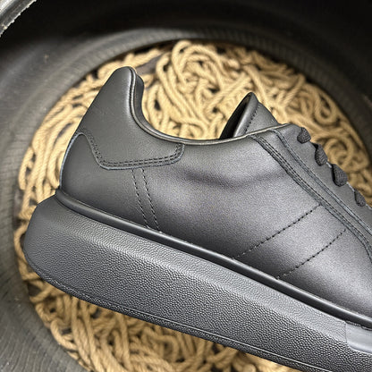 Alexander McQueen Streetwear Colecție Pantofi sport - prezentare produs