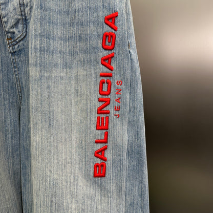Balenciaga Exclusive Clothing - prezentare produs