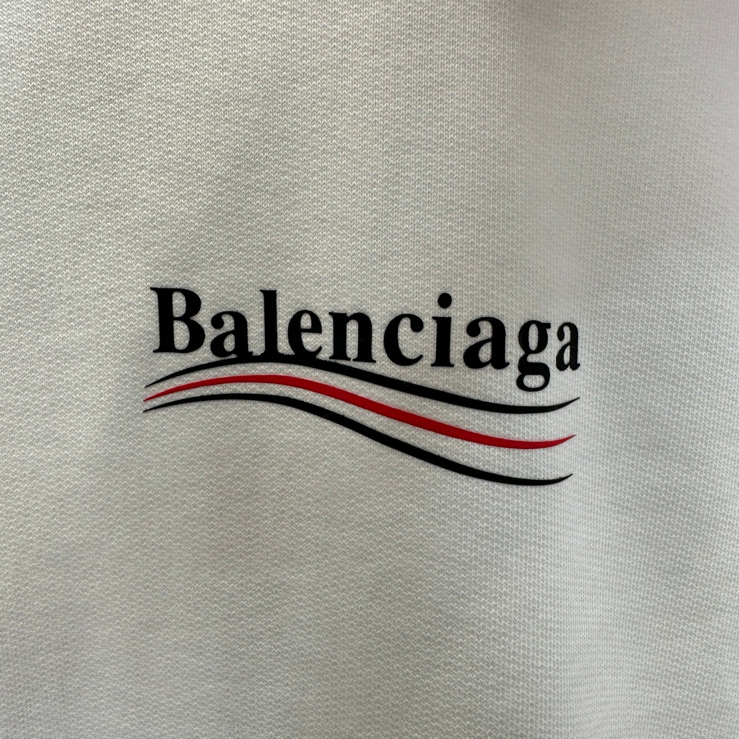 Balenciaga Exclusive Clothing - prezentare produs
