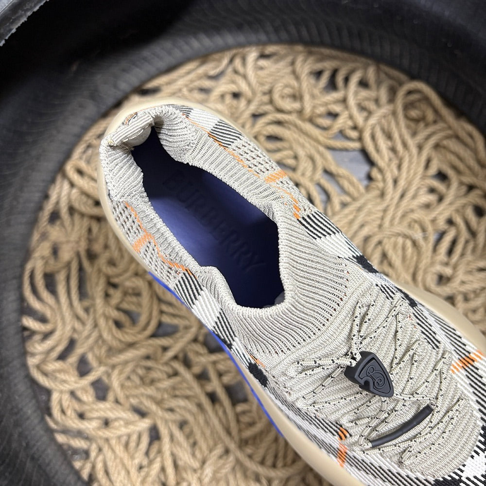 Burberry Exclusive Pantofi sport - prezentare produs