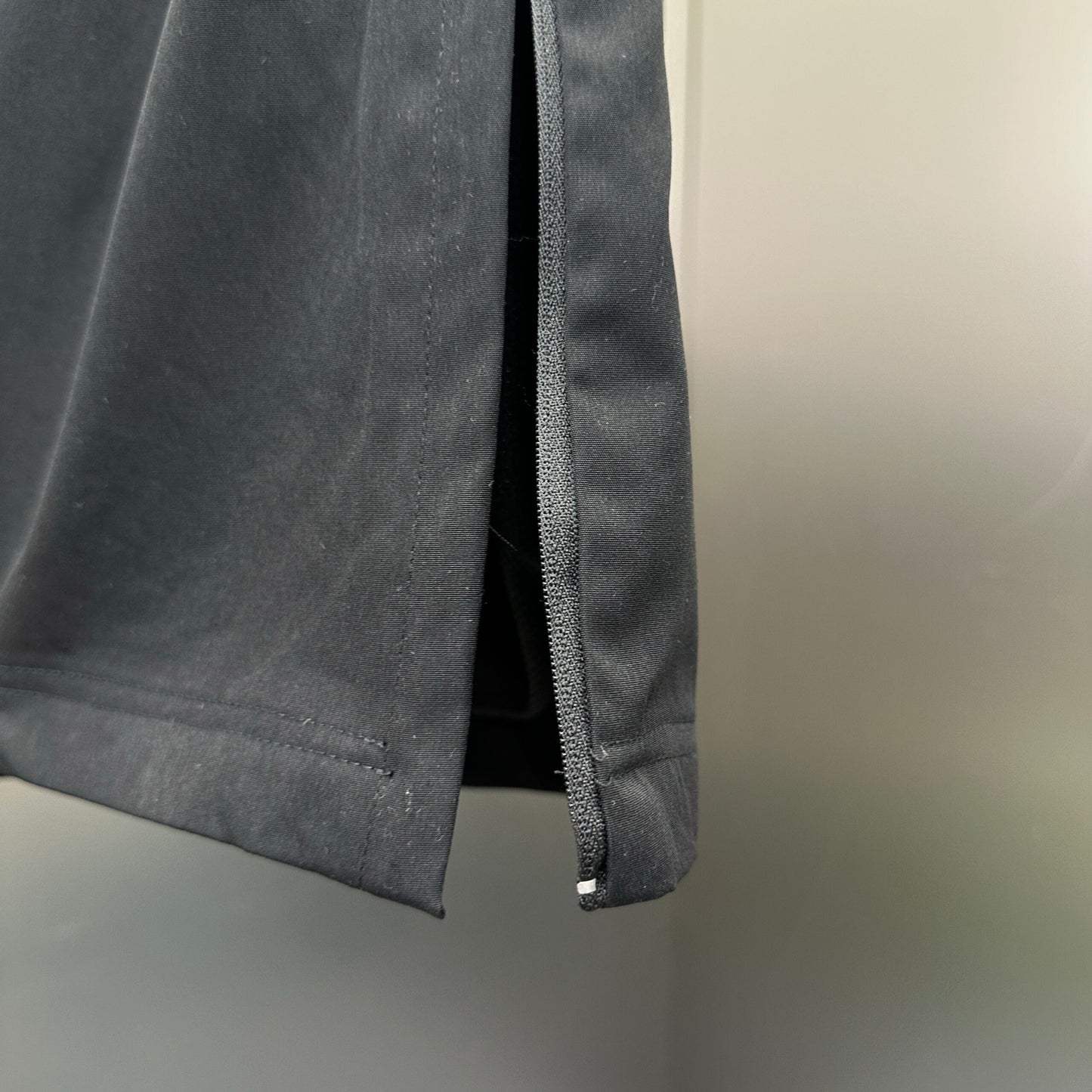 Balenciaga Exclusive Clothing - prezentare produs