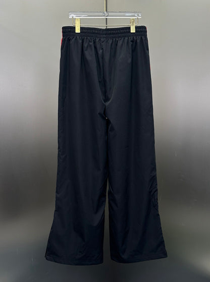 Balenciaga Exclusive Clothing - prezentare produs