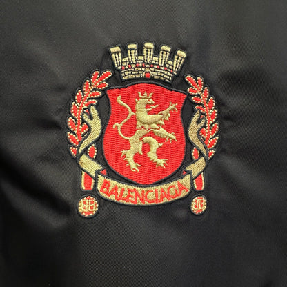 Balenciaga Exclusive Clothing - prezentare produs