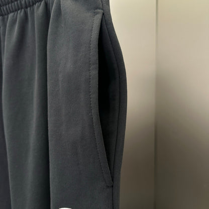 Balenciaga Exclusive Clothing - prezentare produs