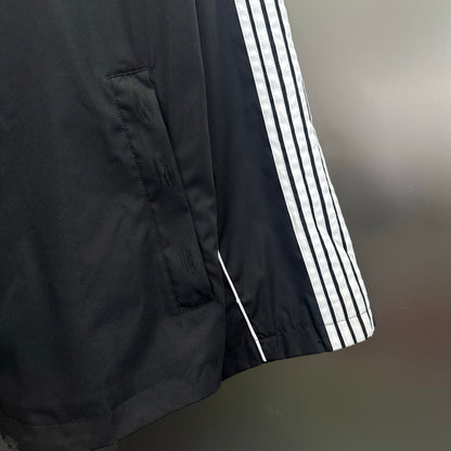 Balenciaga Exclusive Clothing - prezentare produs