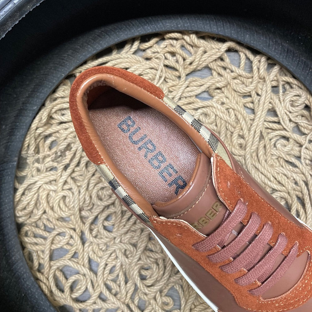 Burberry Exclusive - prezentare produs
