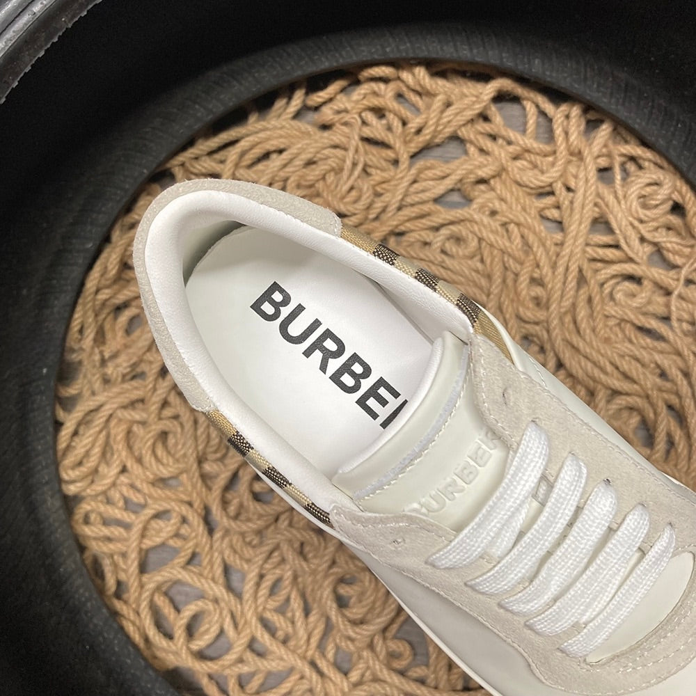 Burberry Exclusive Pantofi sport - prezentare produs
