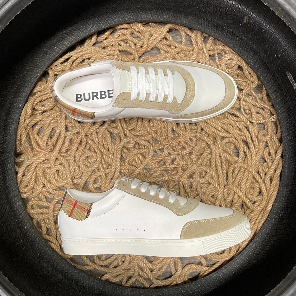 Burberry Exclusive - prezentare produs