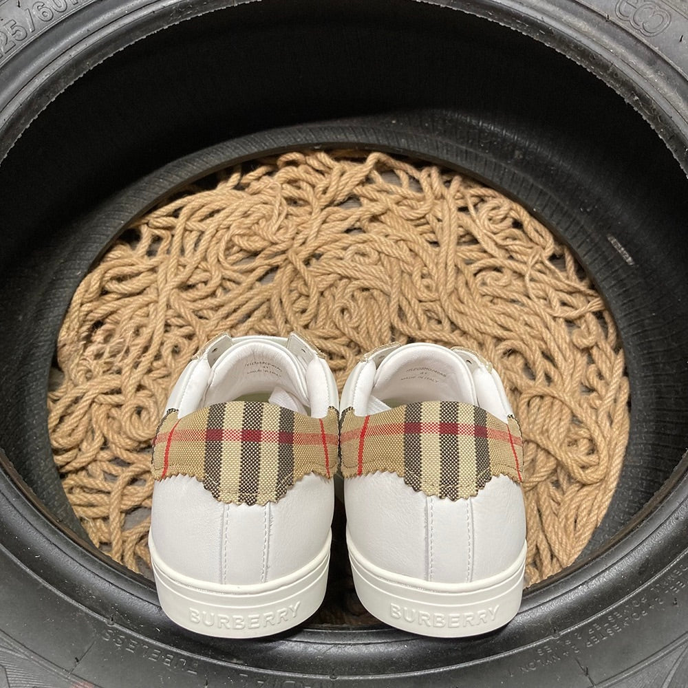 Burberry Exclusive Pantofi sport - prezentare produs