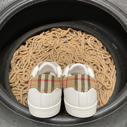 Burberry Exclusive Pantofi sport - prezentare produs