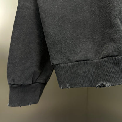 Balenciaga Exclusive Clothing - prezentare produs
