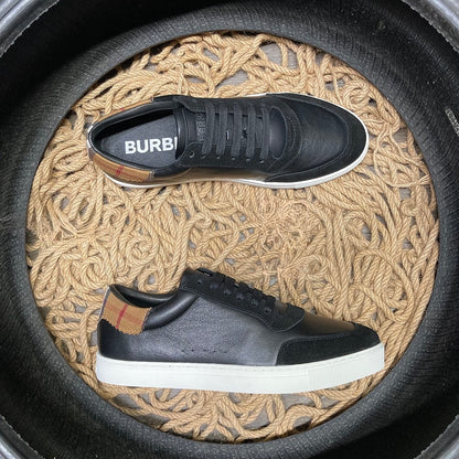 Burberry Exclusive - prezentare produs
