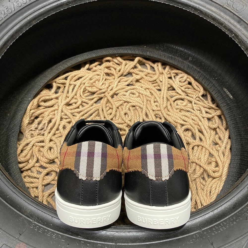 Burberry Exclusive Pantofi sport - prezentare produs