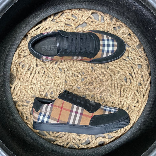Burberry Exclusive - prezentare produs