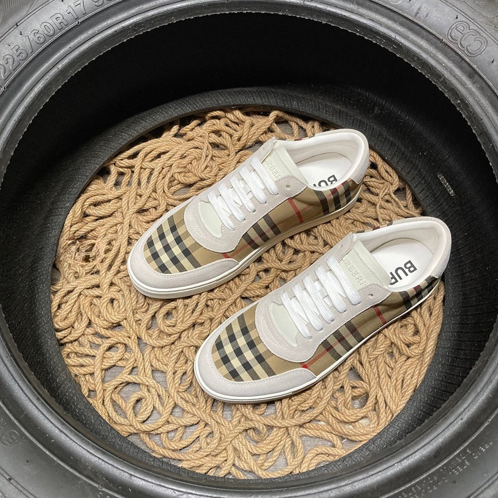 Burberry Exclusive Pantofi sport - prezentare produs