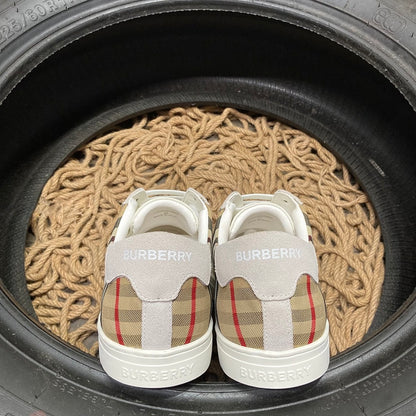 Burberry Exclusive Pantofi sport - prezentare produs